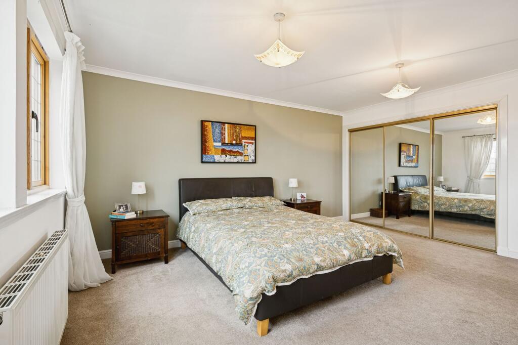 Principal Bedroom Suite