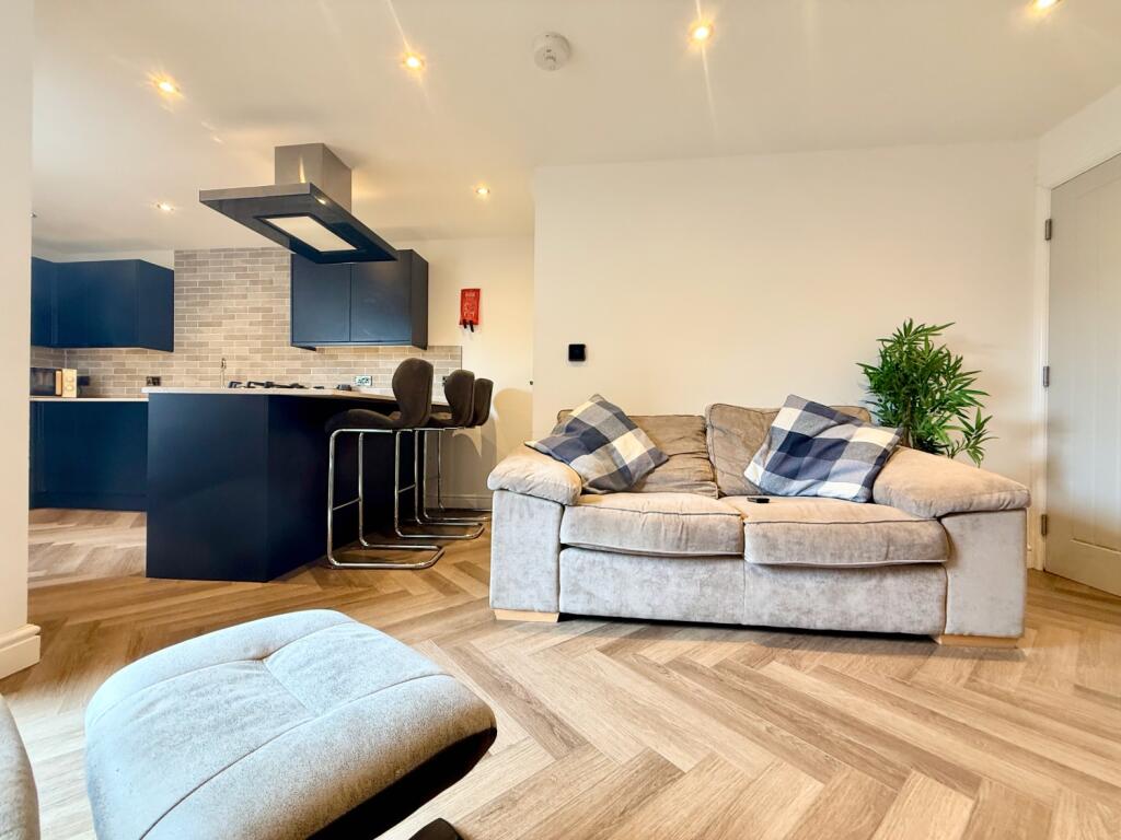 another student property from Award-winning CPS HO