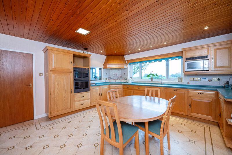 Breakfast kitchen