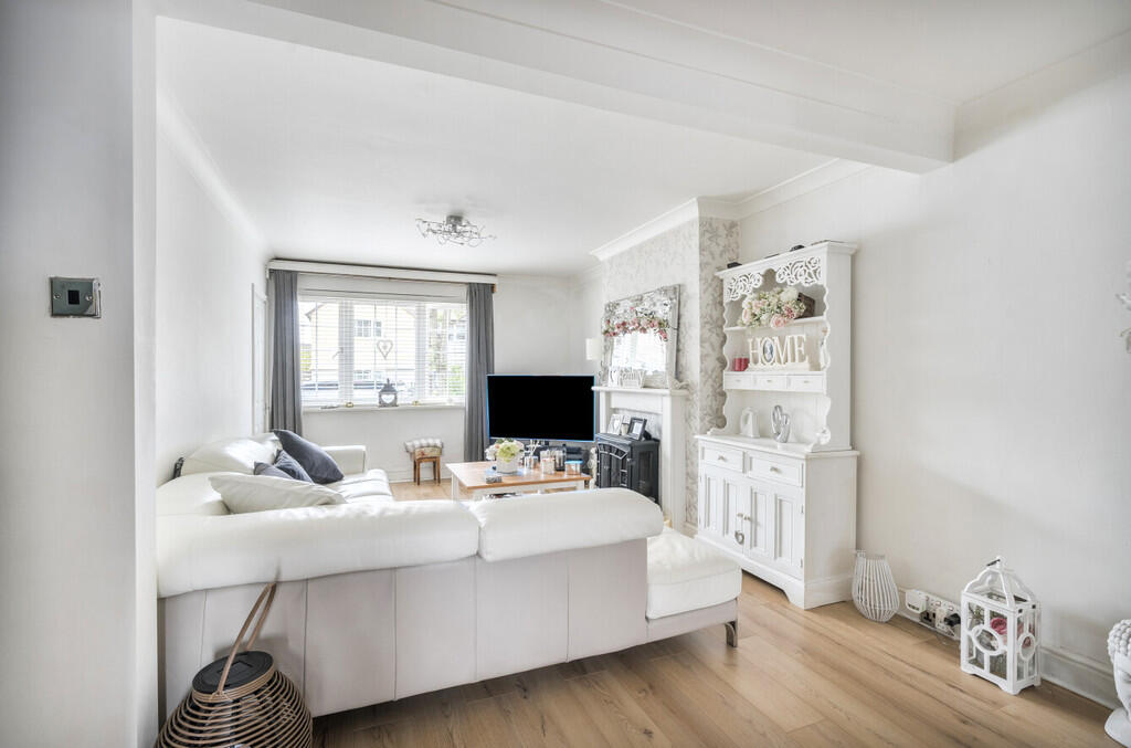 1303292-14-683ed2...