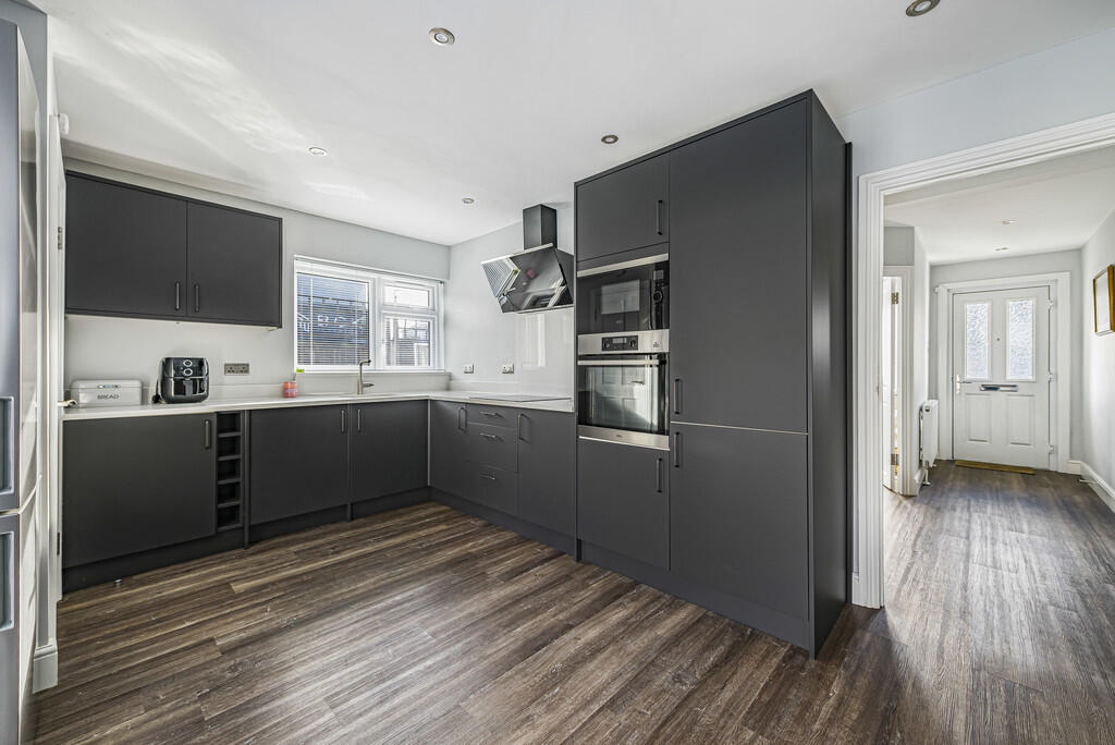 Kitchen (3)