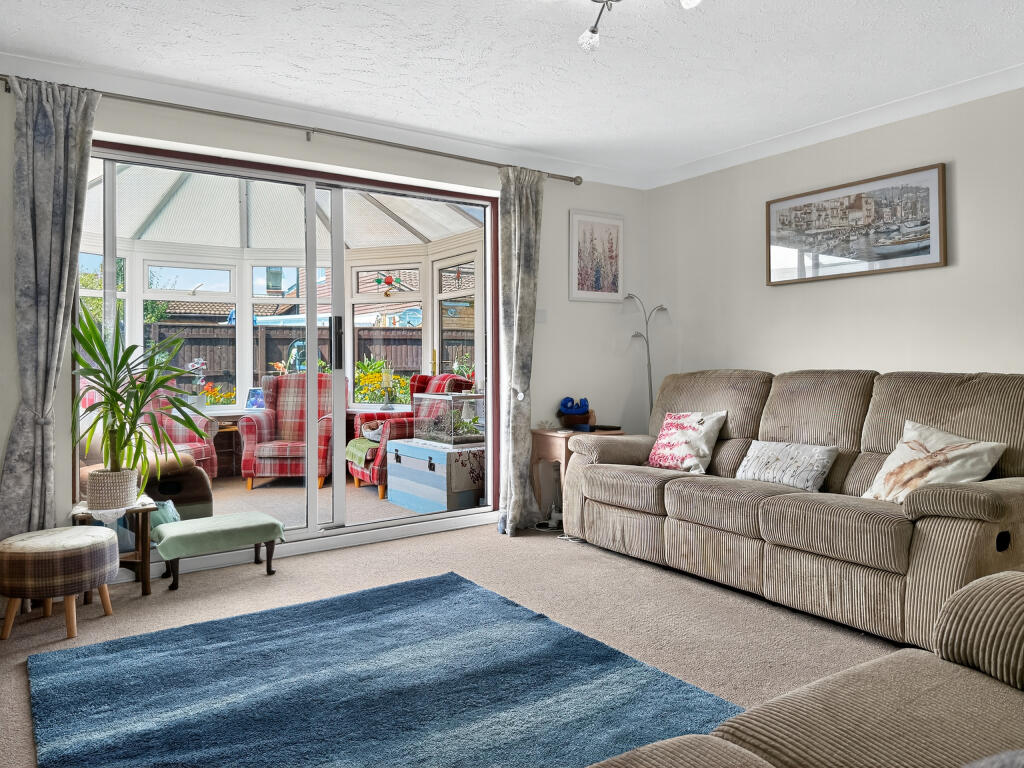 078_Photo 12-08-2025, 12 32 44