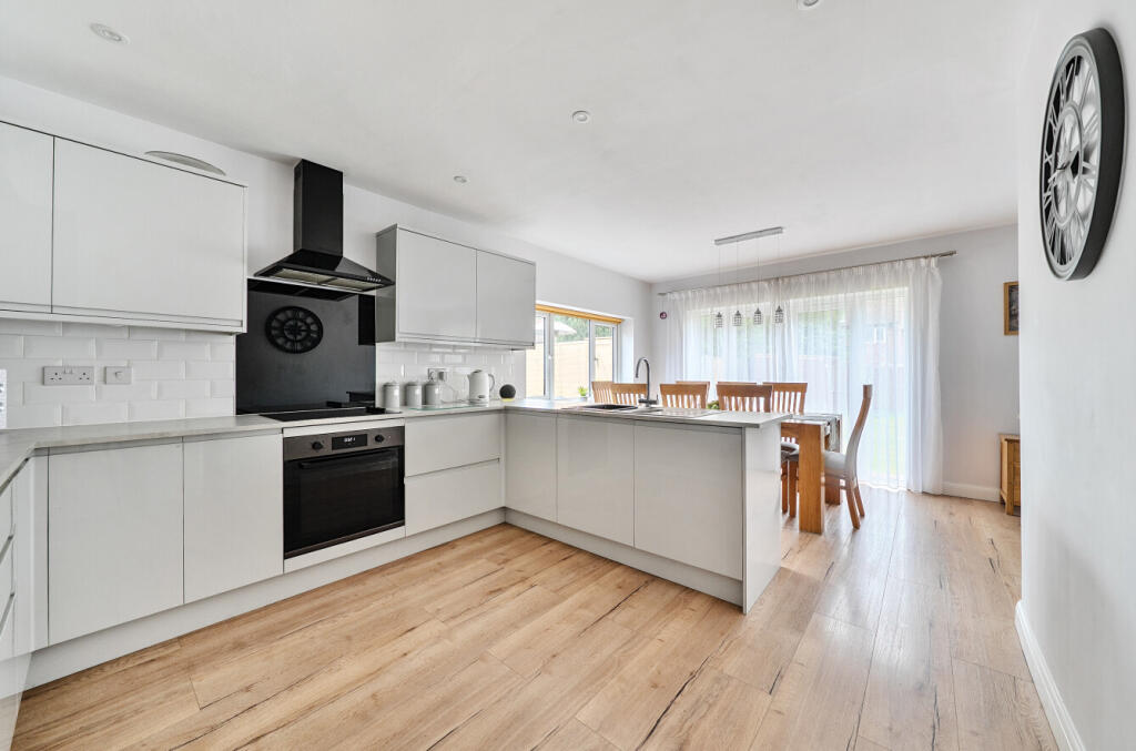 1302470-6-6838222...