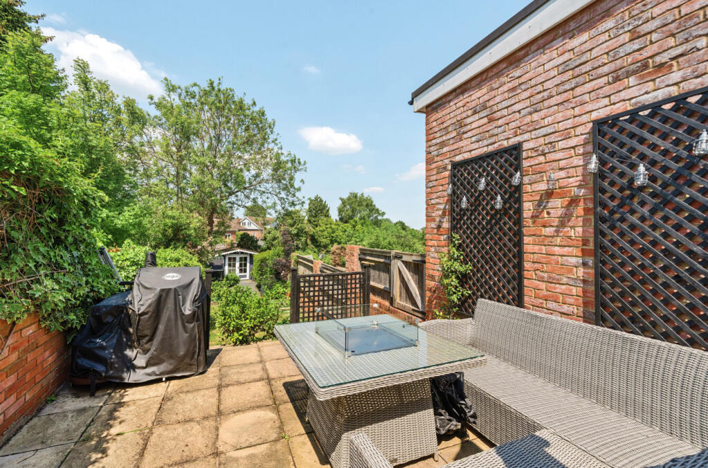 5-682341e1b0b64-1...