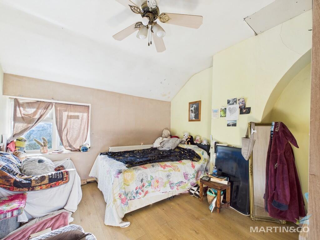 CAM03111G0-PR0275...