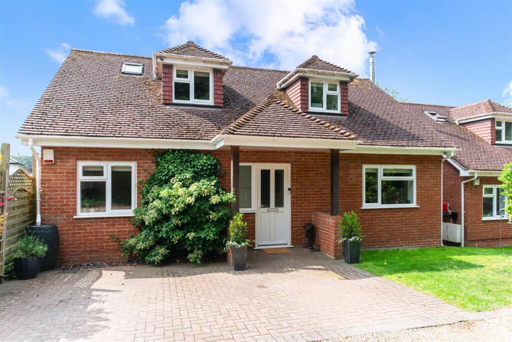 KINGSWOOD ROAD (30).jpg