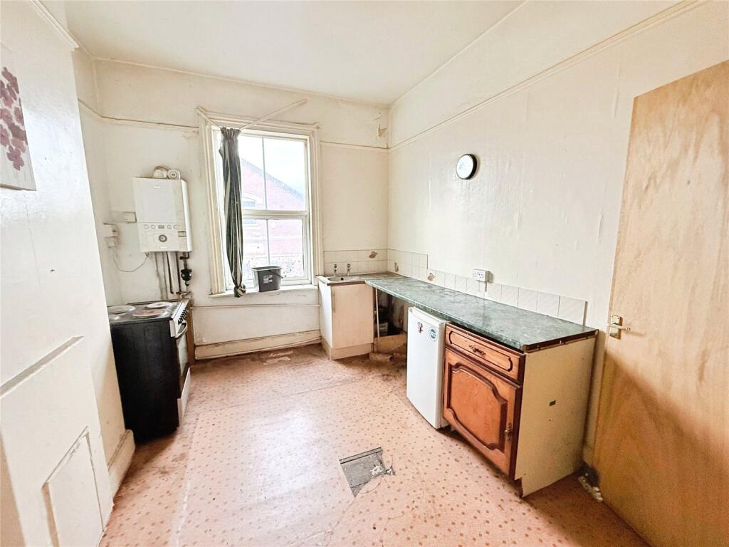 Kitchen 3