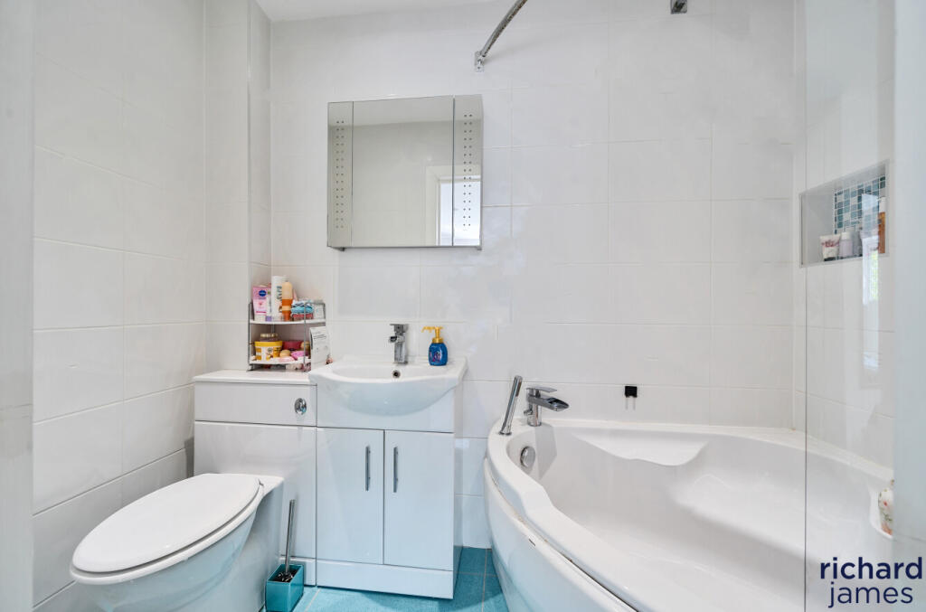 cf17886dd1644b23b33fca98b7c137ef