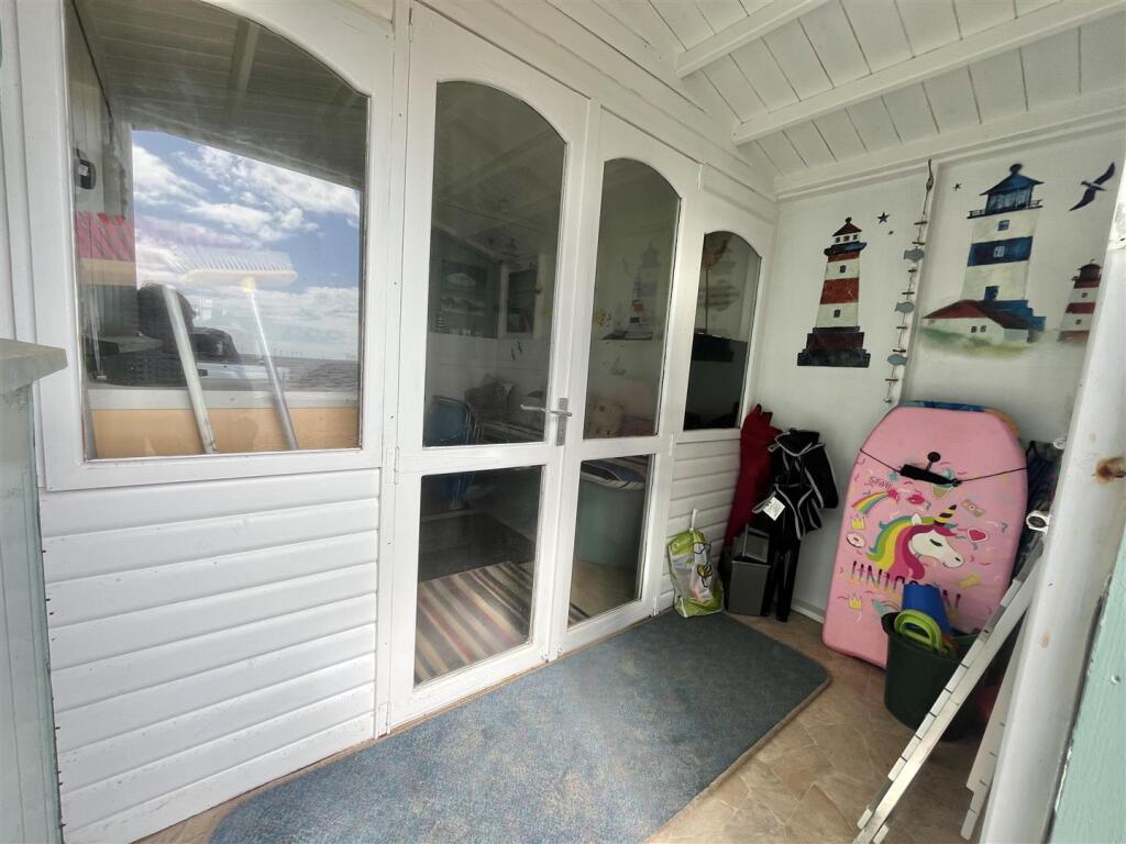 INTERNAL VIEW OF BEACH HUT
