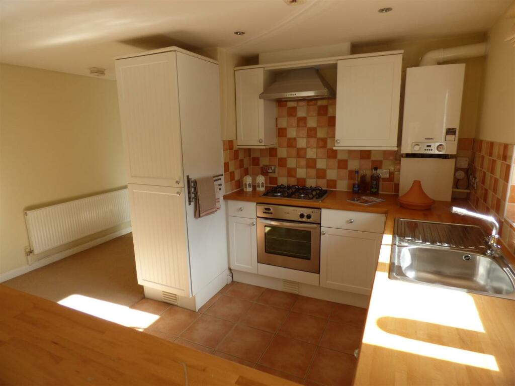 kitchen v3.JPG