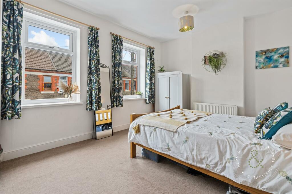 Talygarn Street, Cardiff, Hern Crabtree (16).jpg