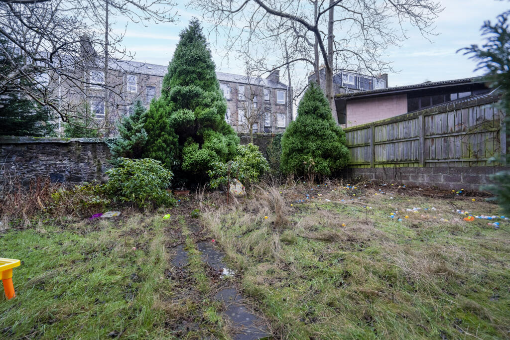 24C Baldovan Terrace, Dundee (15)