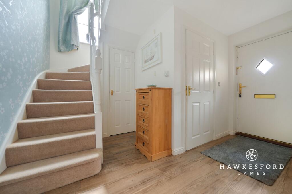 Monarch Drive, Sittingbourne - Entrance hall