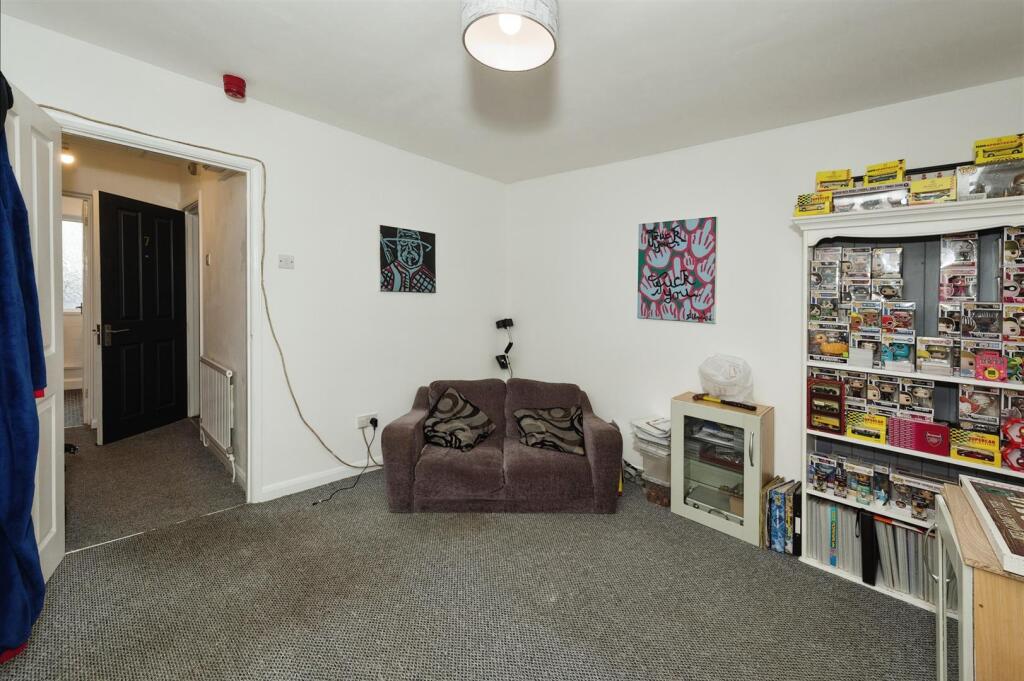flat7yarfieldhallholbornhillmillomla185at01-5.jpg