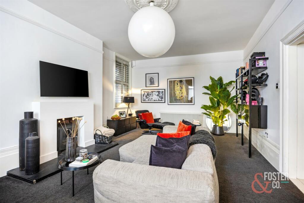 The Drive_60_Flat 6 - 015.jpg