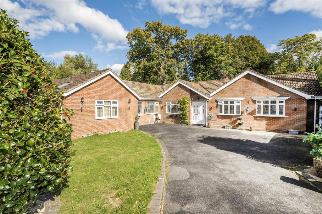 Merlewood Close, High Wycombe