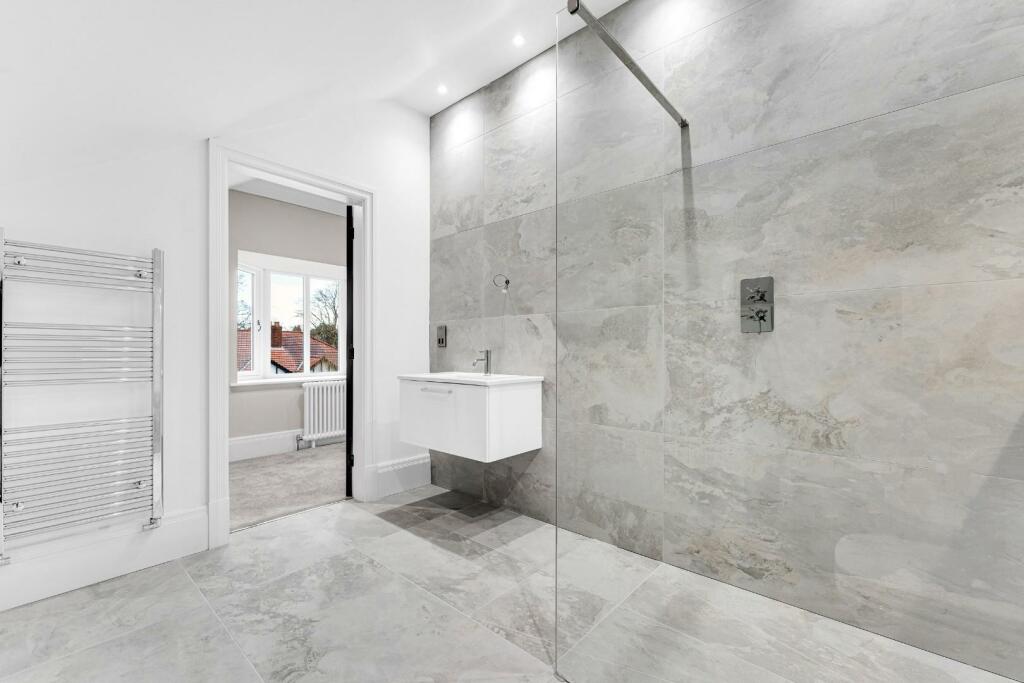 Bedroom 4 En-Suite