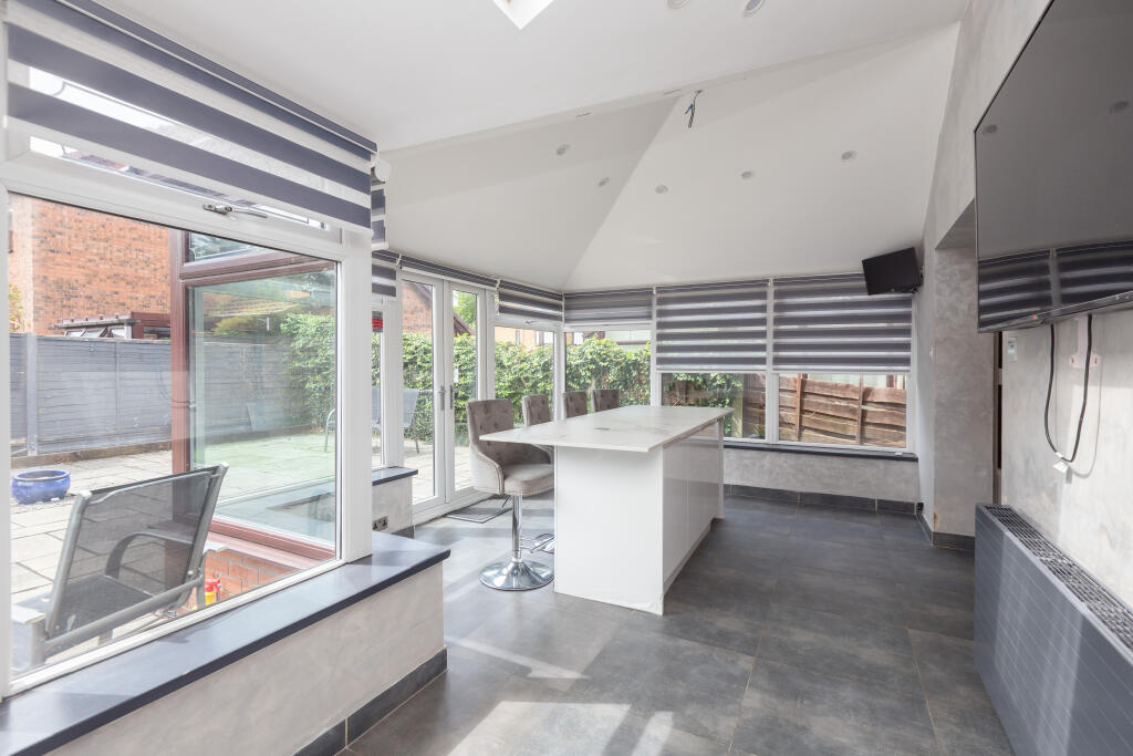 Breakfast Bar Living Space