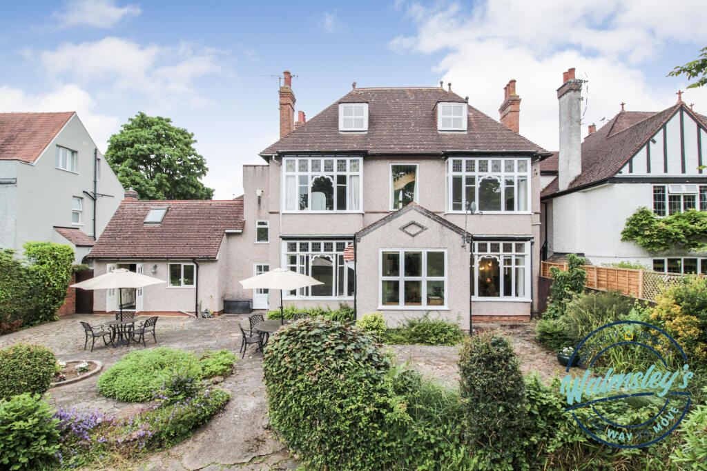 Stunning rear facade (from Beechwood)