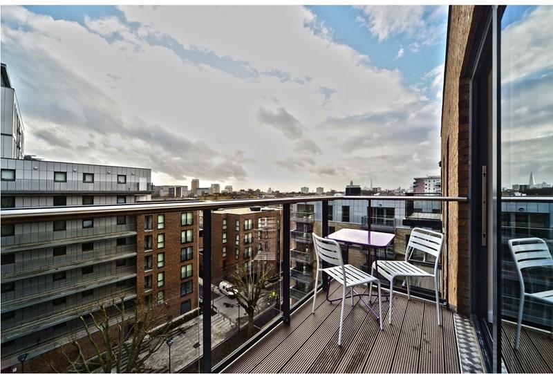 Balcony with g...