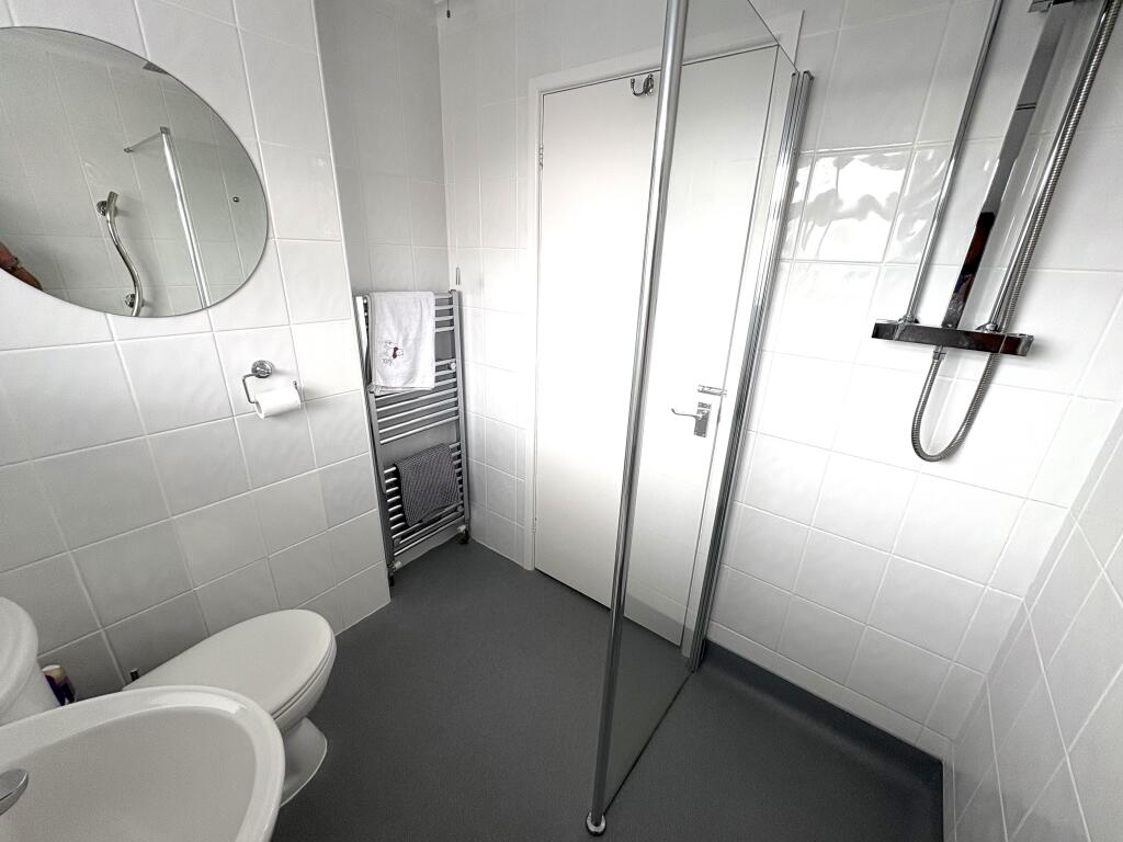 WET ROOM