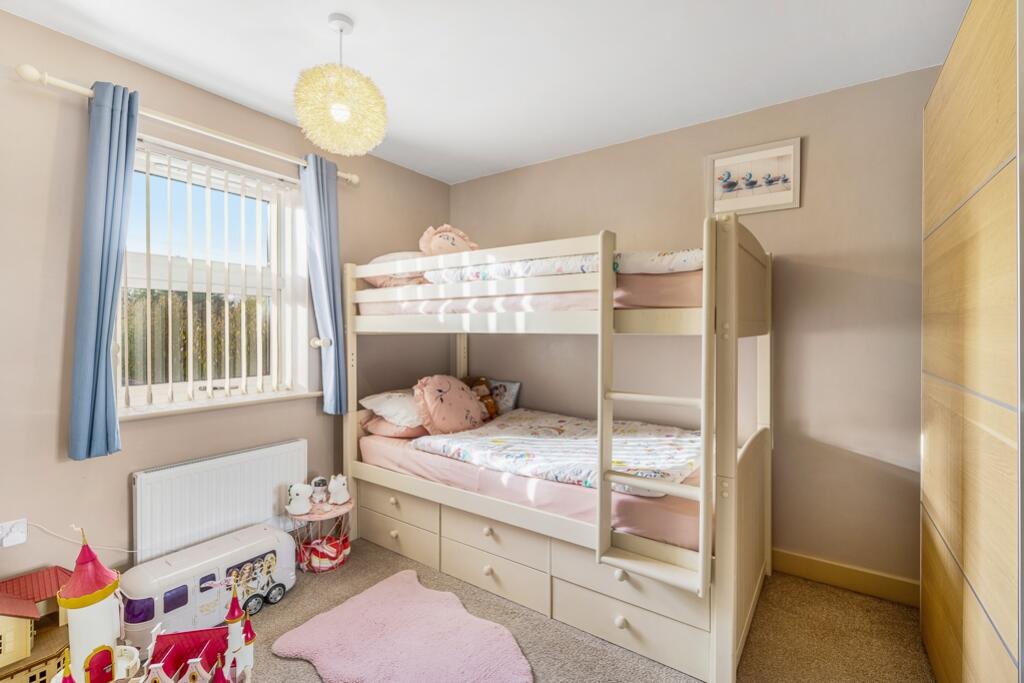 66 Sir Isaac Newton Drive (Wyberton)-34