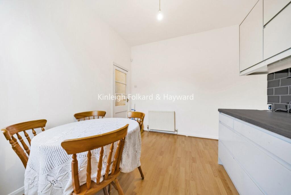 9fa38930-b421-42b8-8