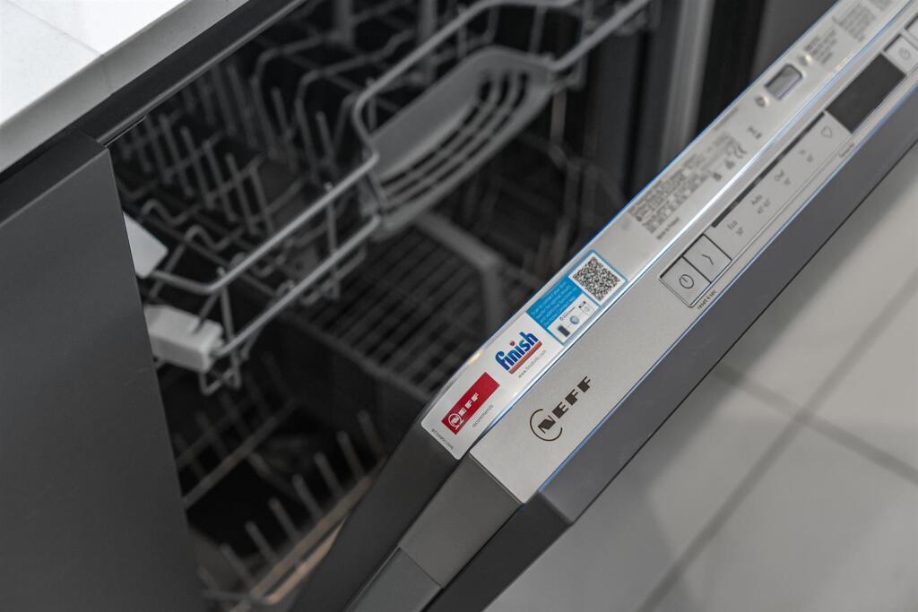 Kitchen Features