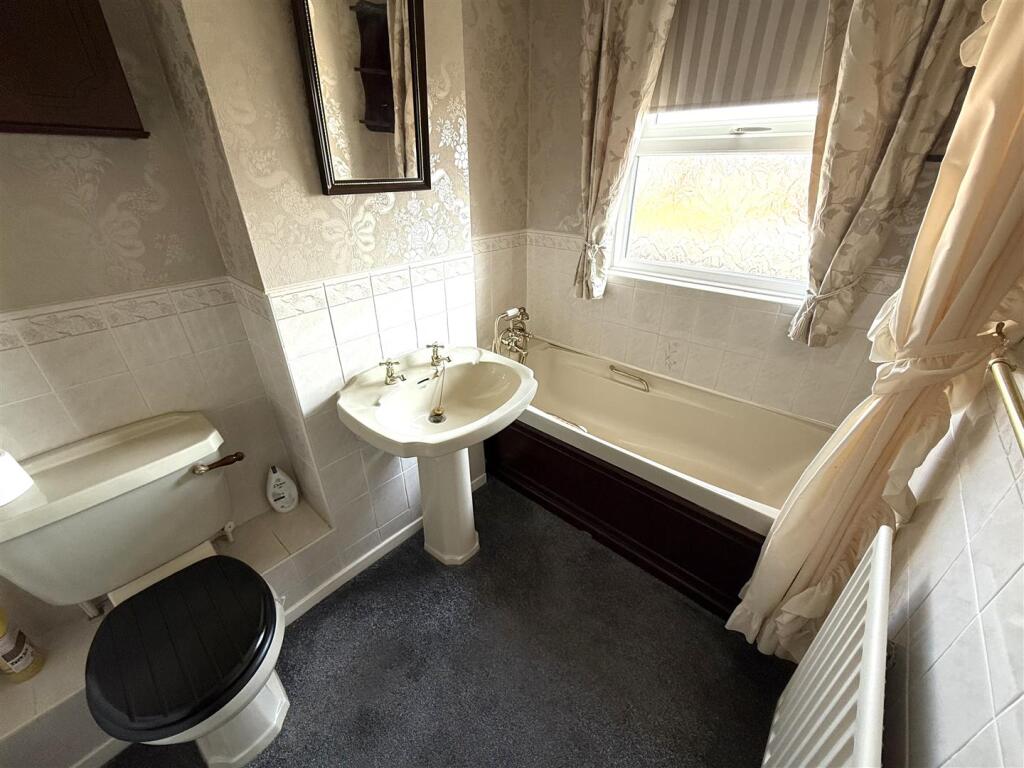 37 speechly bath.jpeg