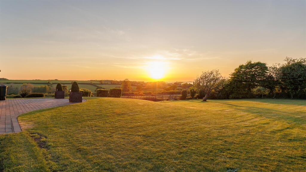 4.jpg sunset rotation