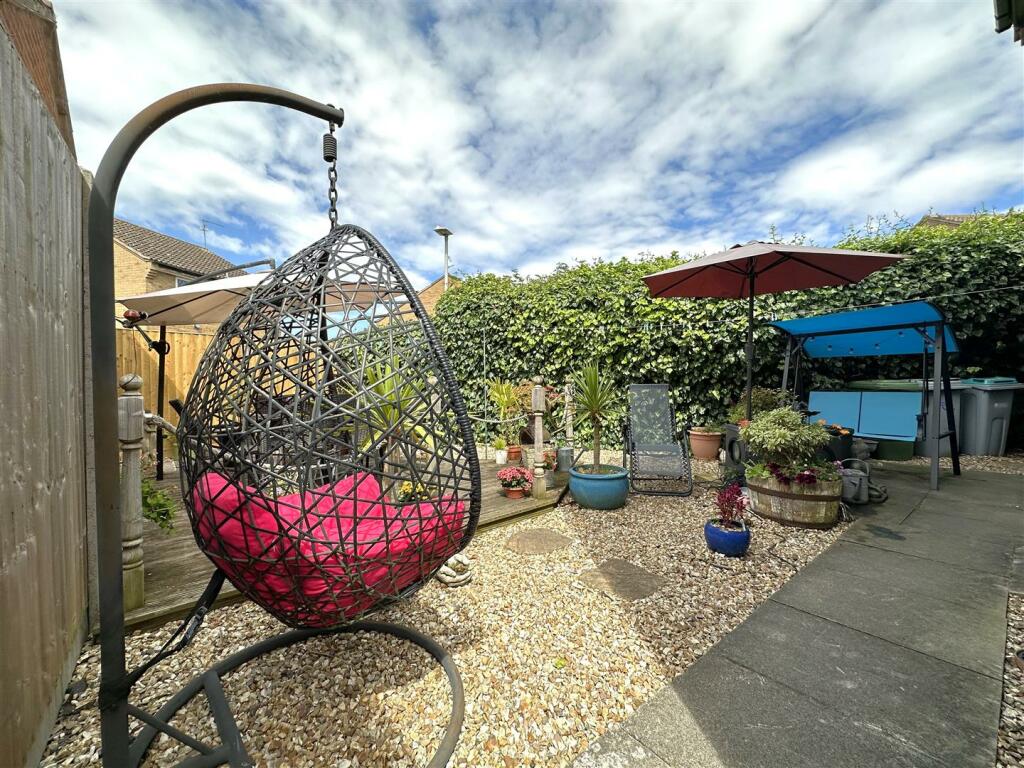 Rear Garden 674