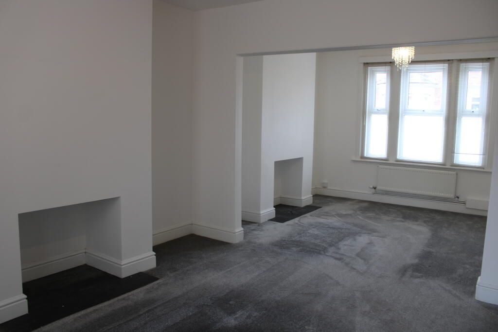 Lounge / Dining Room