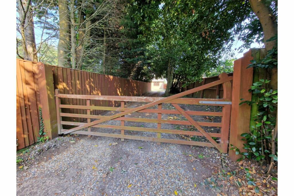 Gated Driveway