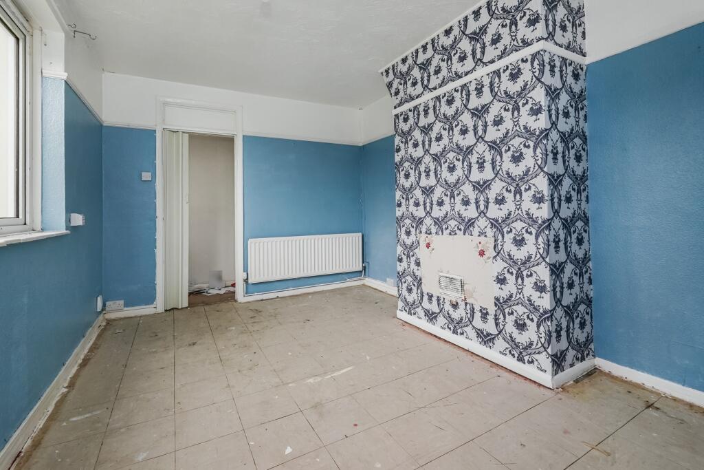 Flat 83 Rectory Road, 79-85 Rectory, Sittingbourne, Kent, ME10 4LB