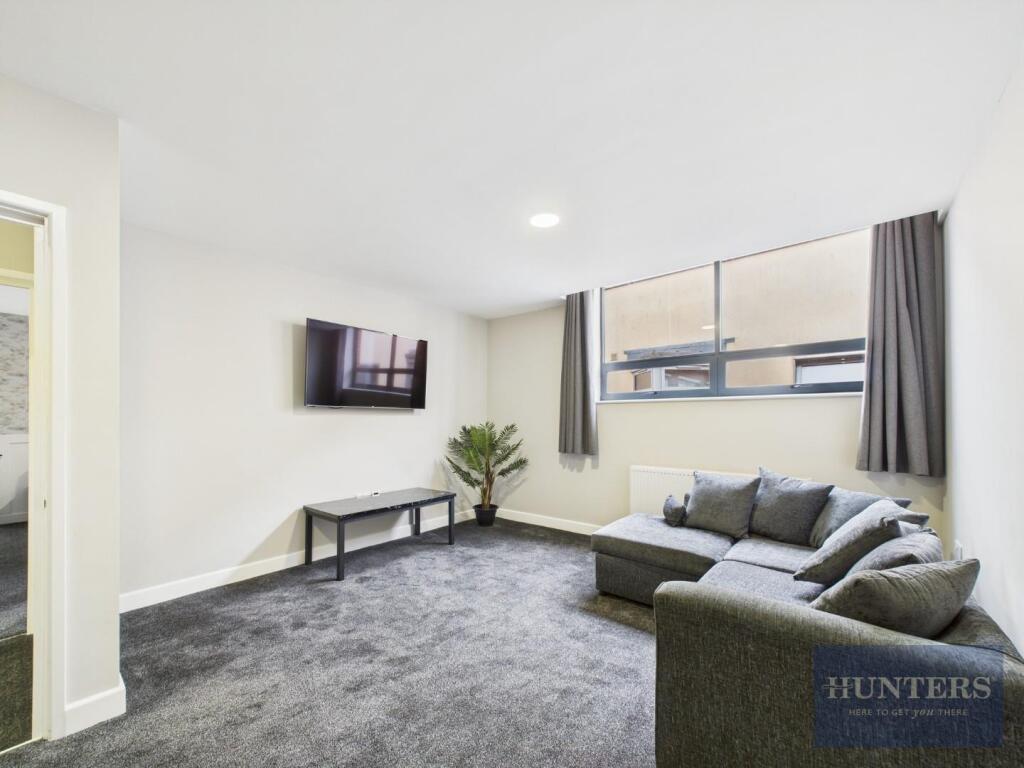 Kitchen / Living Room