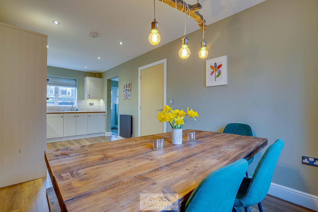 Dining area 1.4
