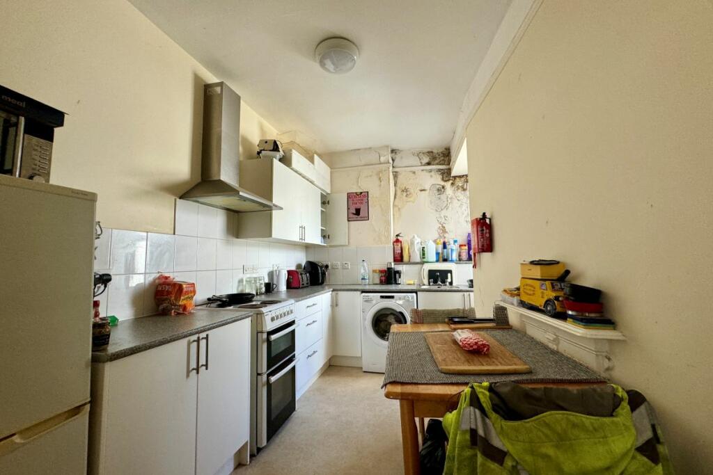 Flat 2