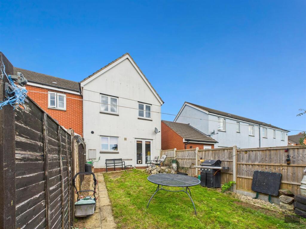 CAM02887G0-PR0541-STILL001 (1).jpg