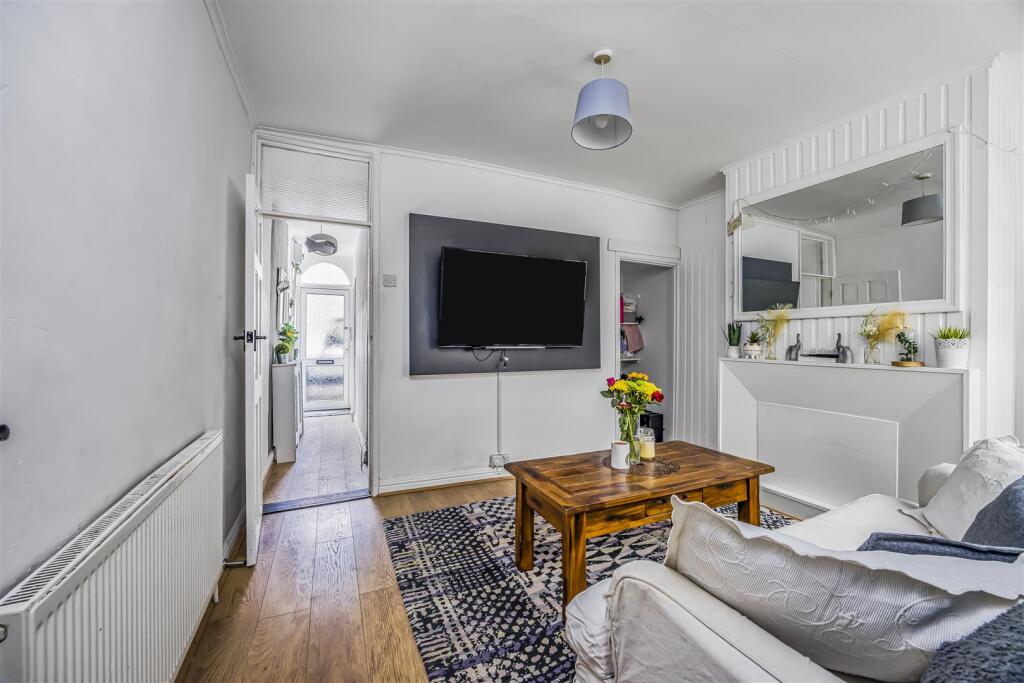 52 Alver Road, Fratton-PorticoMarketing-SoldBy-13.