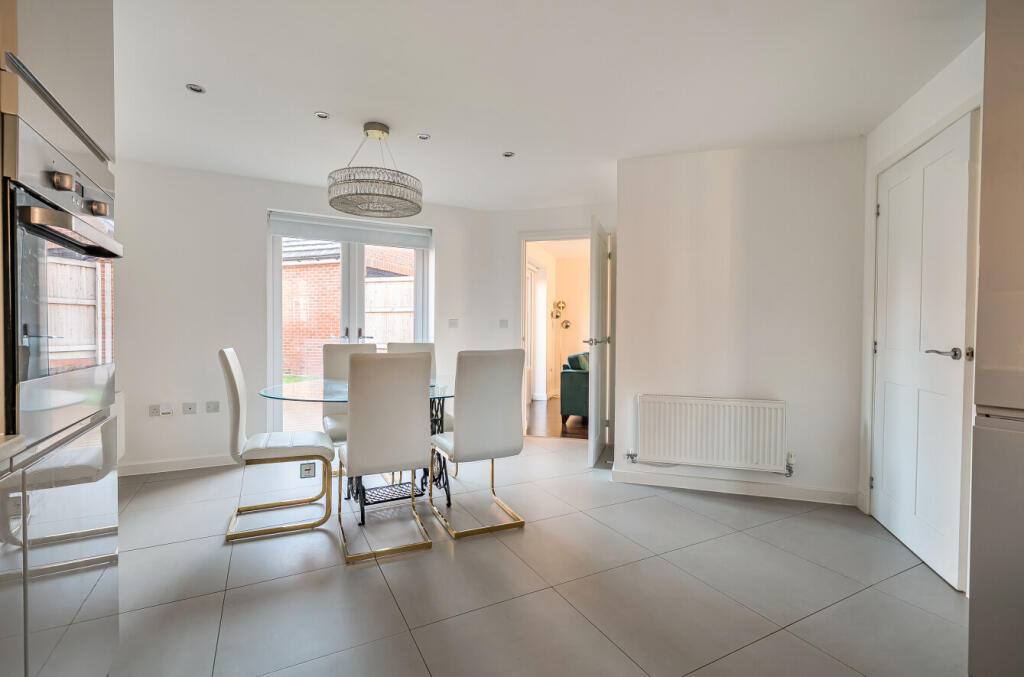 1376875-4-6920724...