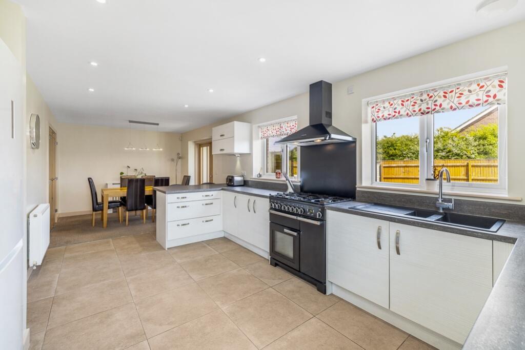 55 Sir Isaac Newton Drive (Wyberton)-19