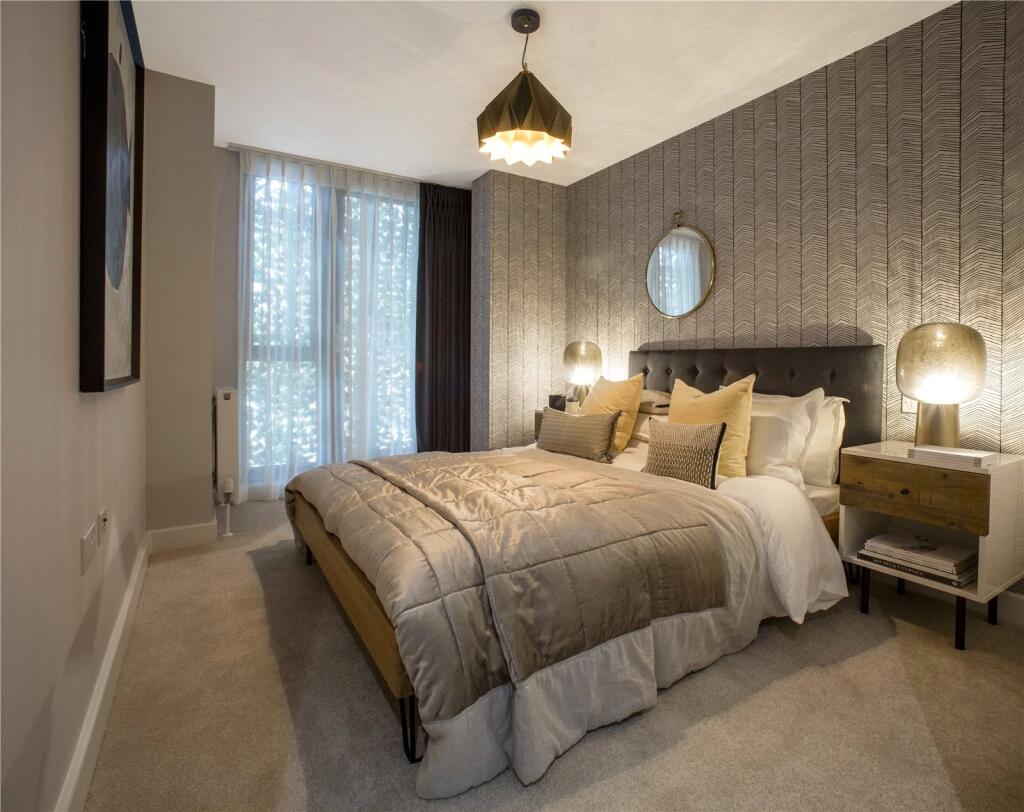Show Apartment