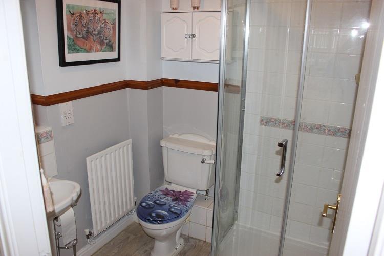 Ensuite Shower Room