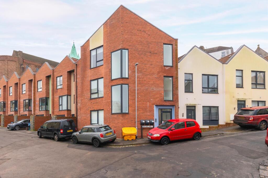 A11B1RTN - External C.jpg