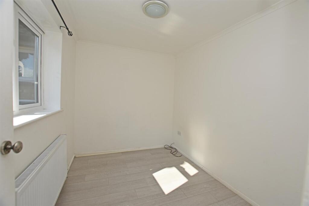 Bedroom One.jpg