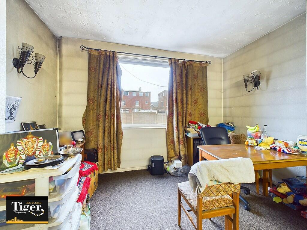 CAM03440G0-PR0196...