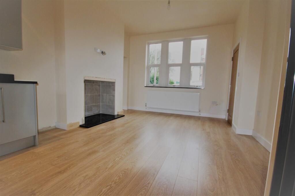 Kitchen/Lounge
