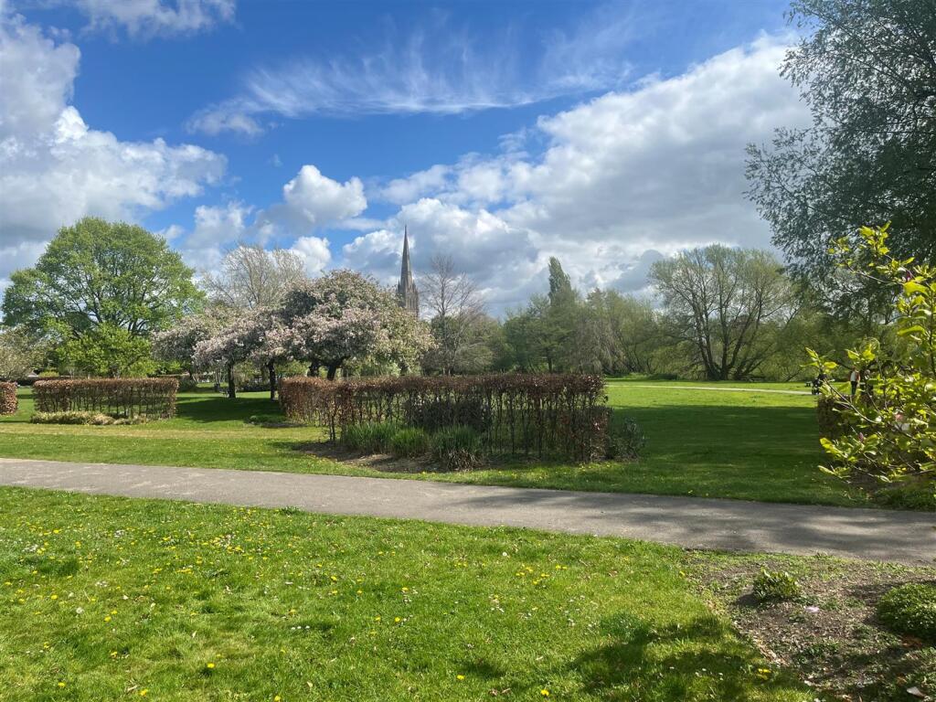 Elizabeth Gardens