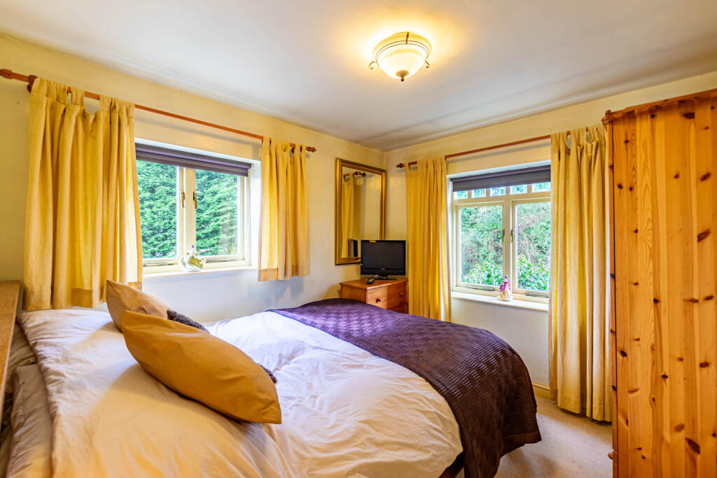 bedroom2