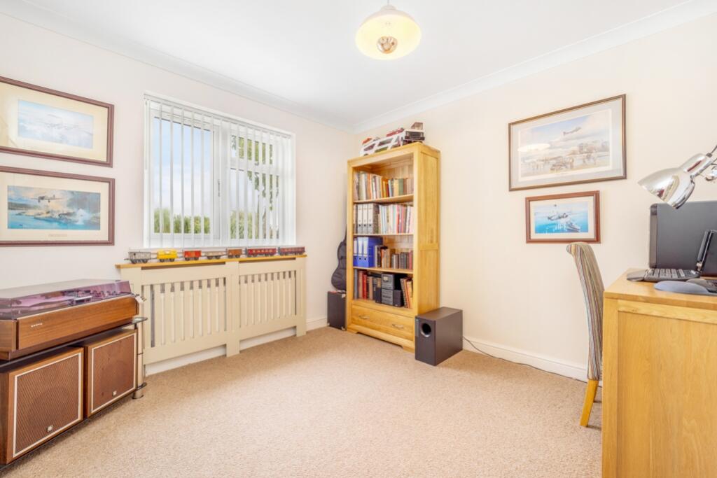 The Pantiles (Wrangle)-25